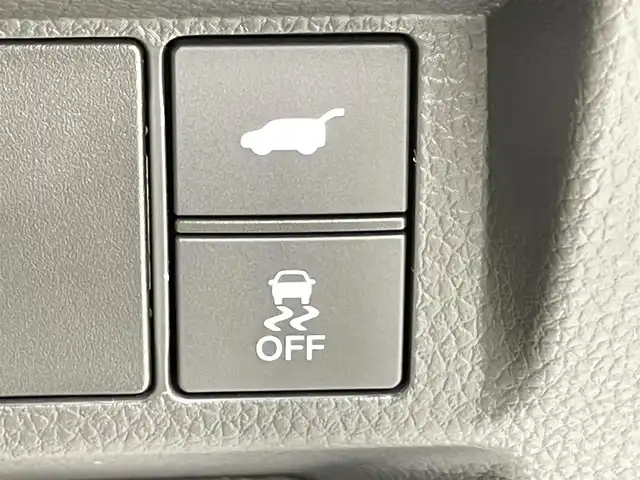 ホンダ ステップワゴン スパーダ eHEV 千葉県 2025(令7)年 0.1千km プラチナホワイトパール 登録済未使用車/HondaSENSING/・衝突軽減ブレーキ（CMBS）/・先行車発進お知らせ機能/・歩行者事故低減ステアリング/・路外逸脱抑制機能/・標識認識機能/・渋滞追従機能付アダプティブクルーズコントロール/・車線維持支援システム（LKAS）/・トラフィックジャムアシスト（渋滞運転支援機能）/・ブラインドスポットインフォメーション/・誤発進抑制機能/・後方誤発進抑制機能/・近距離衝突軽減ブレーキ/・急アクセル抑制機能/・パーキングセンサーシステム/・オートハイビーム/純正11.4インチメモリーナビ/・フルセグTV/・Bluetooth接続/・CD/DVD再生/・SD/MSV/・バックカメラ/両側パワースライドドア/LEDヘッドライト/コーナーセンサー/スマートキー