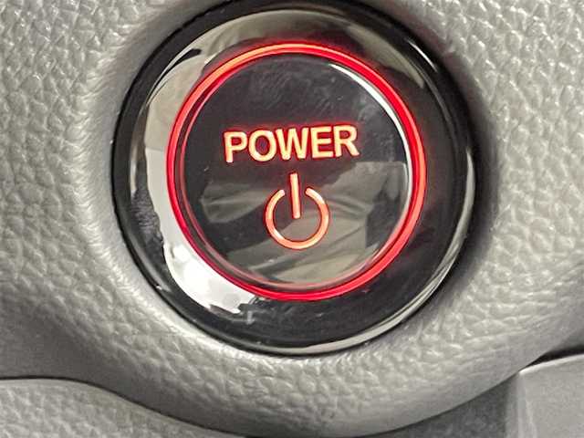 ホンダ ステップワゴン スパーダ eHEV 千葉県 2025(令7)年 0.1千km プラチナホワイトパール 登録済未使用車/HondaSENSING/・衝突軽減ブレーキ（CMBS）/・先行車発進お知らせ機能/・歩行者事故低減ステアリング/・路外逸脱抑制機能/・標識認識機能/・渋滞追従機能付アダプティブクルーズコントロール/・車線維持支援システム（LKAS）/・トラフィックジャムアシスト（渋滞運転支援機能）/・ブラインドスポットインフォメーション/・誤発進抑制機能/・後方誤発進抑制機能/・近距離衝突軽減ブレーキ/・急アクセル抑制機能/・パーキングセンサーシステム/・オートハイビーム/純正11.4インチメモリーナビ/・フルセグTV/・Bluetooth接続/・CD/DVD再生/・SD/MSV/・バックカメラ/両側パワースライドドア/LEDヘッドライト/コーナーセンサー/スマートキー