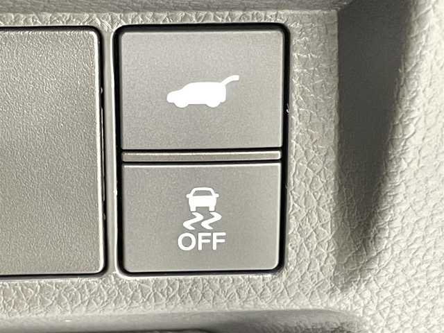 ホンダ ステップワゴン スパーダ eHEV 千葉県 2025(令7)年 0.1千km プラチナホワイトパール 登録済未使用車/HondaSENSING/・衝突軽減ブレーキ（CMBS）/・先行車発進お知らせ機能/・歩行者事故低減ステアリング/・路外逸脱抑制機能/・標識認識機能/・渋滞追従機能付アダプティブクルーズコントロール/・車線維持支援システム（LKAS）/・トラフィックジャムアシスト（渋滞運転支援機能）/・ブラインドスポットインフォメーション/・誤発進抑制機能/・後方誤発進抑制機能/・近距離衝突軽減ブレーキ/・急アクセル抑制機能/・パーキングセンサーシステム/・オートハイビーム/純正11.4インチメモリーナビ/・フルセグTV/・Bluetooth接続/・CD/DVD再生/・SD/MSV/・バックカメラ/両側パワースライドドア/LEDヘッドライト/コーナーセンサー/スマートキー