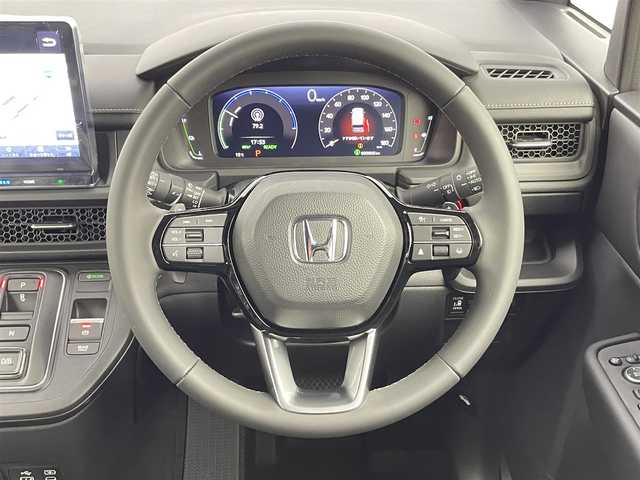 ホンダ ステップワゴン スパーダ eHEV 千葉県 2025(令7)年 0.1千km プラチナホワイトパール 登録済未使用車/HondaSENSING/・衝突軽減ブレーキ（CMBS）/・先行車発進お知らせ機能/・歩行者事故低減ステアリング/・路外逸脱抑制機能/・標識認識機能/・渋滞追従機能付アダプティブクルーズコントロール/・車線維持支援システム（LKAS）/・トラフィックジャムアシスト（渋滞運転支援機能）/・ブラインドスポットインフォメーション/・誤発進抑制機能/・後方誤発進抑制機能/・近距離衝突軽減ブレーキ/・急アクセル抑制機能/・パーキングセンサーシステム/・オートハイビーム/純正11.4インチメモリーナビ/・フルセグTV/・Bluetooth接続/・CD/DVD再生/・SD/MSV/・バックカメラ/両側パワースライドドア/LEDヘッドライト/コーナーセンサー/スマートキー