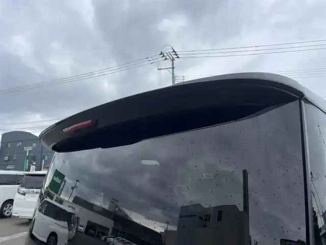 トヨタ ヴォクシー S－G 山形県 2022(令4)年 3.1万km グリッターブラックガラスフレーク 4WD/セーフティセンス/両側パワースライドドア/純正ナビ/　【BT USB Miracast Apps】/バックカメラ/ETC/前後ドライブレコーダー/ステアリングスイッチ/レーダークルーズコントロール/シートヒーター/オートホールド/横滑り防止装置/LEDライト/ウィンカーミラー/純正フロアマット/ドアバイザー/保証書、取説あり