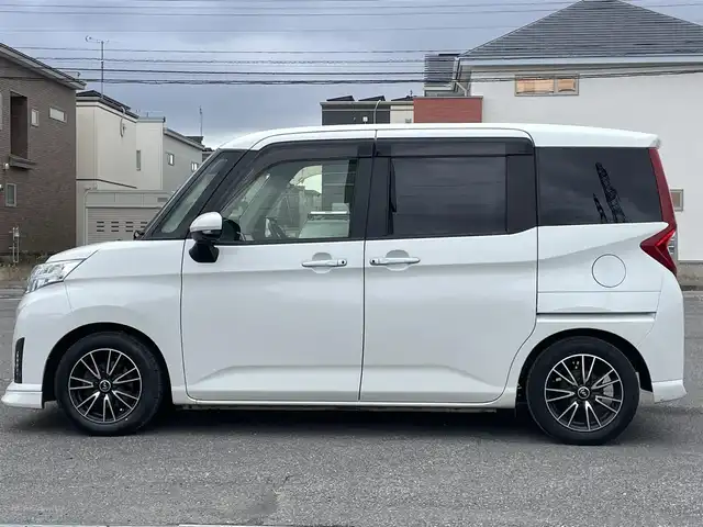 トヨタ ルーミー カスタムG－T 道央・札幌 2018(平30)年 6.6万km パールホワイトⅢ ４WD/純正ディーラーOPナビ/CD/DVD/BT/フルセグ/スマートアシスト/衝突被害軽減ブレーキ/横滑り防止装置/クルーズコントロール/レーンキープアシスト/リアコーナーセンサー/アラウンドビューモニター/ビルトインETC/ドライブレコーダー/アイドリングストップ/SPORTMODE/両側パワースライドドア/プッシュスタート/スマートキー/LEDヘッドライト/オートライト/フォグランプ/電動格納ミラー/ウィンカーミラー/純正フロアマット/ドアバイザー