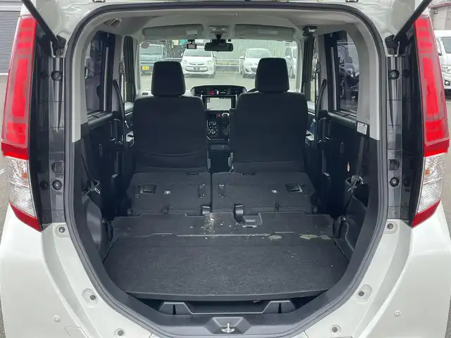 トヨタ ルーミー カスタムG－T 道央・札幌 2018(平30)年 6.6万km パールホワイトⅢ ４WD/純正ディーラーOPナビ/CD/DVD/BT/フルセグ/スマートアシスト/衝突被害軽減ブレーキ/横滑り防止装置/クルーズコントロール/レーンキープアシスト/リアコーナーセンサー/アラウンドビューモニター/ビルトインETC/ドライブレコーダー/アイドリングストップ/SPORTMODE/両側パワースライドドア/プッシュスタート/スマートキー/LEDヘッドライト/オートライト/フォグランプ/電動格納ミラー/ウィンカーミラー/純正フロアマット/ドアバイザー