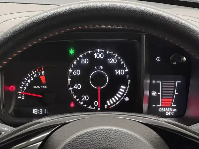 ホンダ Ｎ ＯＮＥ RS 三重県 2021(令3)年 3.2万km クリスタルブラックパール ガソリン・ターボ/FF/F6/純正 8インチナビ VXU-195NBi/（CD/DVD/FM/AM/TV/MusicRack/iPod/SD/USB/Bluetooth/AUX/CarPlay）/バックカメラ/Honda SENSING/・衝突軽減ブレーキ［CMBS］/・車線維持支援システム［LKAS］/・アダプティブクルーズコントロール［ACC］/・路外逸脱抑制機能/・先行車発進お知らせ機能/・標識認識機能/・パーキングセンサーシステム（後方）/など/装備/・オートエアコン/・オートライト/・オートハイビーム/・フルLEDヘッドライト/・フロントフォグライト/・電子制御パーキングブレーキ/・オートブレーキホールド機能/・ECON機能/・ステアリングスイッチ/・純正 15インチアルミホイール（RS専用）/・プッシュスタート/・スマートキーx2/など