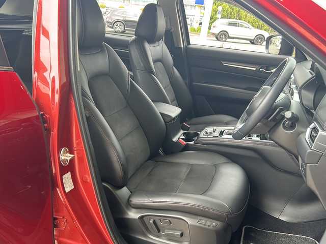 マツダ ＣＸ－５ XD ブラックトーンエディション 静岡県 2022(令4)年 1.9万km ソウルレッドクリスタルM 純正SDナビ/・DVD/・CD/・Bluetooth/・フルセグTV/・AM/・FM/・USB/主要装備/・プリクラッシュ/・コーナーセンサー前後/・クリアランスソナー/・レーンキープアシスト/・横滑り防止/・クルーズコントロール/・バックカメラ/・アラウンドビューモニター/・ドライブレコーダー前後/・オートホールド/・SOSコール/・シートヒーター/・ハンドルヒーター/・ブラインドスポットモニター/・純正アルミホイール/・純正フロアマット/・パドルシフト/・