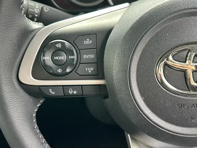 トヨタ ルーミー カスタムG 東京都 2021(令3)年 7.6万km ブラックマイカメタリック GRスポーツフルエアロ/ワンオーナー/純正ナビ / フルセグTV/Bluetooth/DVD/CD/バックカメラ /衝突回避支援ブレーキ/車線逸脱警報/ブレーキ制御付誤発進抑制/アダプティブクルーズコントロール/アダプティブドライビングビーム/衝突警報/ふらつき警報/サイドビューランプ/コーナーセンサー/路側逸脱警報/標識認識警報/両側パワースライドドア/LEDヘッドライト/LEDフォグランプ/オートライト/純正14インチアルミホイール/革調シートカバー/アイドリングストップ/プッシュスタート/スマートキー/電動オート格納ミラー/ウインカーミラー/ステアリングスイッチ/革巻きステアリングホイール/フロアマット/ドアバイザー/保証証/取扱説明書