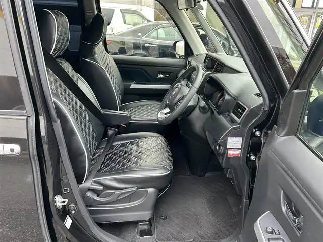 トヨタ ルーミー カスタムG 東京都 2021(令3)年 7.6万km ブラックマイカメタリック GRスポーツフルエアロ/ワンオーナー/純正ナビ / フルセグTV/Bluetooth/DVD/CD/バックカメラ /衝突回避支援ブレーキ/車線逸脱警報/ブレーキ制御付誤発進抑制/アダプティブクルーズコントロール/アダプティブドライビングビーム/衝突警報/ふらつき警報/サイドビューランプ/コーナーセンサー/路側逸脱警報/標識認識警報/両側パワースライドドア/LEDヘッドライト/LEDフォグランプ/オートライト/純正14インチアルミホイール/革調シートカバー/アイドリングストップ/プッシュスタート/スマートキー/電動オート格納ミラー/ウインカーミラー/ステアリングスイッチ/革巻きステアリングホイール/フロアマット/ドアバイザー/保証証/取扱説明書