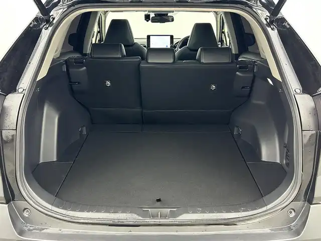 トヨタ ＲＡＶ４ ハイブリットG 岡山県 2023(令5)年 3.1万km アティチュードブラックマイカ 純正１０．５型ディスプレイオーディオ/（USB/HDMI/フルセグ/Carplay/AndroidAuto)/ＴＲＤエアロ（前/横/後下）/ガラスルーフ/ルーフレール/追従型クルーズコントロール/衝突軽減ブレーキ/踏み間違い防止/レーンキープアシスト/ブラインドスポットモニター/全周囲カメラ/コーナーセンサー（前/後）/合皮シート/パワーシート（運転席/助手席）/シートメモリ/シートヒーター（運転席/助手席）/エアシート（運転席/助手席）/ステアリングヒーター/電動リアゲート/LEDヘッドライト/オートハイビーム/フォグランプ/ドライブレコーダー（全方位）/純正18インチAW/スマートキー×1/禁煙車