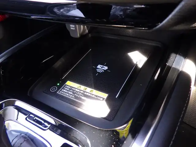 ホンダ ヴェゼル ハイブリッド e:HEV Z 千葉県 2025(令7)年 0.1千km クリスタルブラックパール e:HEV Z　4VC4AZ　Honda CONNECTディスプレー+ETC2.0車載器+ワイヤレス充電器(231000)/ホンダセンシング/・衝突軽減ブレーキ（CMBS）/・車線維持支援システム（LKAS）/・アダプティブクルーズコントロール（ACC）/・後方誤発進抑制機能/・誤発進抑制機能/パワーバックドア/ハーフレザーシート/前席シートヒーター/純正コネクトナビ/地デジTV/【Bluetooth接続】/【Apple CarPlay　Android Auto対応】/バックカメラ/ワイヤレス充電/革巻きステアリング/ステアリングヒーター/ステアリングスイッチ/パドルシフト/ETC（2.0）/LEDヘッドライト/フォグライト/ウインカーミラー/コーナーセンサー/純正18インチアルミホイル/サイド/カーテンエアバッグ/Honda スマートキー