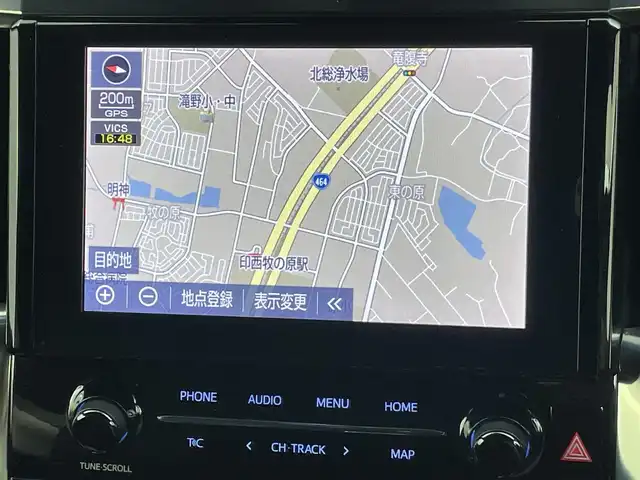 トヨタ アルファード S タイプゴールド 千葉県 2020(令2)年 4.2万km ホワイトパールクリスタルシャイン 禁煙車/トヨタセーフティセンス/・プリクラッシュセーフティ/・オートマチックハイビーム/・レーンディパーチャーアラート（LDA）/・ロードサインアシスト（RSA）（道路標識認識支援）/・先行車発進お知らせ機能/ブラインドスポットモニター/レーダークルーズコントロール/純正ナビ/　CD/DVD/BT/フルセグ/UＳＢ/フリップダウンモニター/両側パワースライドドア/パワーバックドア/デジタルインナーミラー/ビルトインETC/スマートキー&プッシュスタート/電動格納ミラー/ステアリングスイッチ/革巻きステアリング/電動パーキング/オートホールド/LEDヘッドライト/フォグライト
