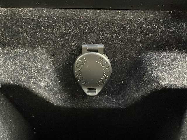 レクサス ＥＳ 300h バージョンL 沖縄県 2019(平31)年 6.4万km アイスエクリュマイカメタリック 純正メモリナビ/　CD/DVD/SD/BT/フルセグTV/パノラミックビューモニター/マークレビンソン/サンルーフ/デジタルインナーミラー　/ビルトインETC2.0/ドライブレコーダー（ZDR-022）/プリクラッシュセーフティ/アダプティブクルーズコントロール/レーンアシスト/クリアランスソナー/オートマチックハイビーム/ブラインドスポットモニター/アクセサリーコンセント（AC100V・1500W） /パワーバックドア/ホワイトレザーシート/前席シートヒーター/前席シートエアコン/前席パワーシート/純正18インチAW/純正フロアマット/プッシュスタート/スマートキ―/保証書/取扱説明書