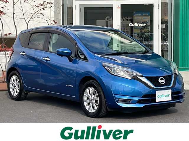 日産 ノート e－パワー X FOUR 青森県 2018(平30)年 7.1万km シャイニングブルー 4WD/ワンオーナー/純正SDナビ・フルセグTV/CD・DVD・Bluetooth・SD/アラウンドビューモニター/インテリジェントルームミラー/エマージェンシーブレーキ/レーンキープアシスト/フロント・バックソナー/純正フロアマット/LEDヘッドライト/オートライト/純正15インチアルミ/ドアバイザー/プッシュスタート/インテリキー/R1.R3.R5.R7ディーラー記録簿有/スペアキー/保証書・取説書