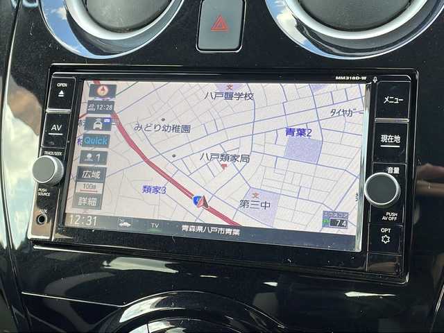 日産 ノート e－パワー X FOUR 青森県 2018(平30)年 7.1万km シャイニングブルー 4WD/ワンオーナー/純正SDナビ・フルセグTV/CD・DVD・Bluetooth・SD/アラウンドビューモニター/インテリジェントルームミラー/エマージェンシーブレーキ/レーンキープアシスト/フロント・バックソナー/純正フロアマット/LEDヘッドライト/オートライト/純正15インチアルミ/ドアバイザー/プッシュスタート/インテリキー/R1.R3.R5.R7ディーラー記録簿有/スペアキー/保証書・取説書