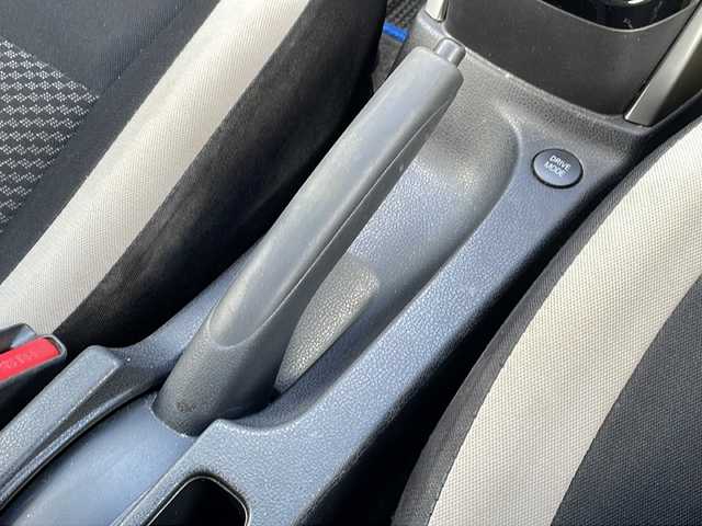 日産 ノート e－パワー X FOUR 青森県 2018(平30)年 7.1万km シャイニングブルー 4WD/ワンオーナー/純正SDナビ・フルセグTV/CD・DVD・Bluetooth・SD/アラウンドビューモニター/インテリジェントルームミラー/エマージェンシーブレーキ/レーンキープアシスト/フロント・バックソナー/純正フロアマット/LEDヘッドライト/オートライト/純正15インチアルミ/ドアバイザー/プッシュスタート/インテリキー/R1.R3.R5.R7ディーラー記録簿有/スペアキー/保証書・取説書