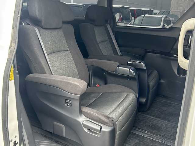 トヨタ ヴェルファイア 2．4Z Gエディション 石川県 2012(平24)年 17.5万km ホワイトパールクリスタルシャイン ワンオーナー/純正HDDナビゲーション/【HDD・CD/DVD・Bluetooth】/・フルセグTV/・バックカメラ/ビルドインETC/コーナーセンサー/クルーズコンtロール/ステアリングスイッチ/純正フリップダウンモニター/前席・2列目パワーシート/・メモリ付きシート/両側パワースライド/ウッドコンビステアリング/LEDライト/・フォグランプ/ローダウン/純正テールランプ車載