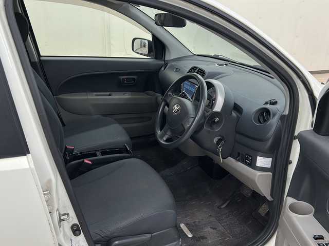 トヨタ パッソ X アドバンスドエディション 道央・札幌 2006(平18)年 10万km パールホワイト1 ・4WD/・純正メモリナビ　型式ND3T-W56/（DVD/TV/MD/AM/FM）/・純正フロアマット/・リモコンキー/・スペアキー/・電動格納ミラー/・スタッドレスタイヤ積込