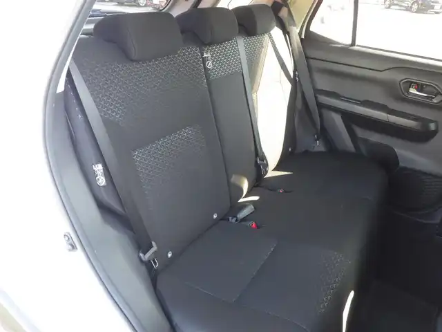 トヨタ ライズ Z 千葉県 2020(令2)年 3.3万km シャイニングホワイトパール スマートアシストIII/レーダークルーズコントロール/ブラインドスポットモニター/RCTA（リヤクロストラフィックアラート）/エコアイドル/ディスプレイオーディオ/【Bluetooth接続　Apple CarPlay対応】/純正地デジTV/パノラマモニター/前席シートヒーター/革巻きステアリング/ステアリングスイッチ/ETC/LEDヘッドライト/フォグライト/ウインカーミラー/コーナーセンサー/純正17インチアルミホイル/サイド/カーテンエアバッグ/キーフリーシステム