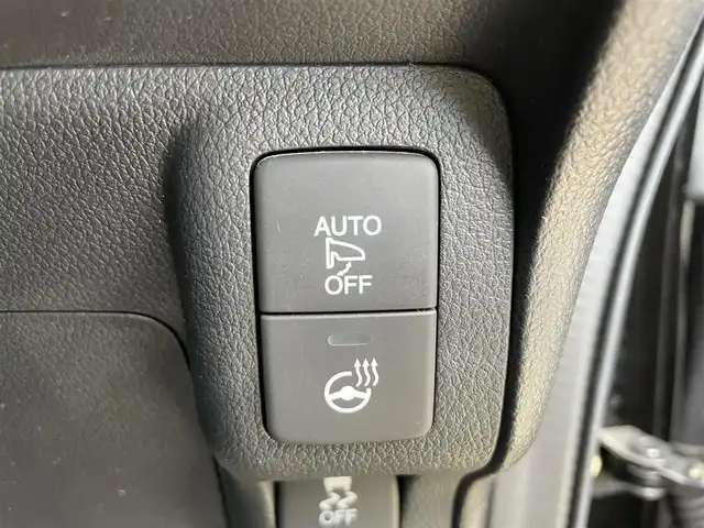 ホンダ Ｎ ＢＯＸ スラッシュ X 愛知県 2015(平27)年 6.5万km スマートブラック 純正メモリナビ/・Bluetooth/・フルセグTV/・CD/DVD/バックカメラ/ETC/オートクルーズコントロール/運転席・助手席シートヒーター/ステアリングヒーター/非接触充電/衝突軽減ブレーキ/アイドリングストップ/電子パーキング/純正フロアマット/LEDオートヘッドライト