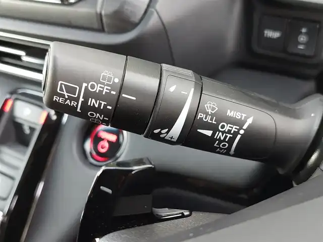 ホンダ オデッセイ ハイブリッド e:HEVアブソルート EXブラックED 東京都 2024(令6)年 0.8万km プラチナホワイトパール 純正11インチナビ/フルセグ/全方位カメラ/フリップダウンモニター/ビルトインETC/両側パワースライドドア/ワイヤレス充電/パドルシフト/レザーシート/シートヒーター/オットマン/パワーテールゲート/衝突軽減ブレーキ/レーンキープアシスト/ブラインドスポットモニター/コーナーセンサー/LEDヘッドライト