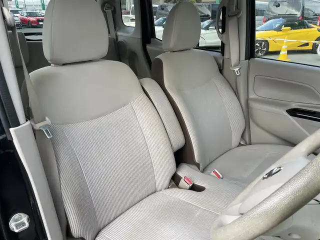 日産 デイズ ルークス S 愛知県 2018(平30)年 2.1万km ブラック ・社外メモリーナビ/・ワンセグテレビ/・CD/DVD再生機能/・AUX接続機能/・バックカメラ/・衝突軽減ブレーキ/・キーレスエントリー/・ベンチシート/・社外フロアマット