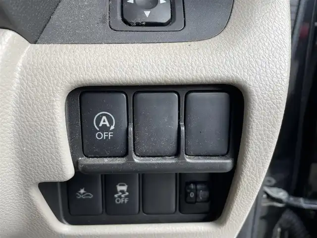 日産 デイズ ルークス S 愛知県 2018(平30)年 2.1万km ブラック ・社外メモリーナビ/・ワンセグテレビ/・CD/DVD再生機能/・AUX接続機能/・バックカメラ/・衝突軽減ブレーキ/・キーレスエントリー/・ベンチシート/・社外フロアマット