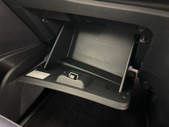 日産 セレナ e－パワー ルキシオン 道央・札幌 2023(令5)年 0.5万km 青Ⅱ ・NISSANConnectナビ/・BT&USB&フルセグTV/・HDMI&AppleCarPlay/・全方位カメラ内臓式ドライブレコーダー前後/・プロパイロット/・インテリジェントクルーズコントロール/・エマージェンシーブレーキ/・両側パワースライドドア/・レザーシート/・ステアリングスイッチ/・ヘッドアップディスプレイ/・ビルトインETC2.0/・インテリジェントルームミラー/・AC1500W/・LEDヘッドライト/・オートライト/・オートマチックハイビーム/・プッシュスタート/・スマートキー