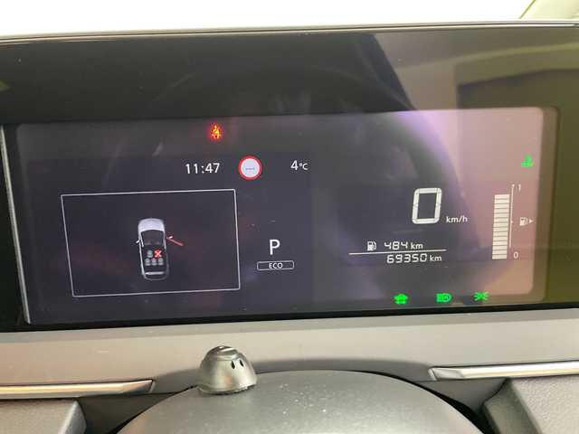 日産 ノート X FOUR 道央・札幌 2023(令5)年 7万km アルティメイトメタルシルバー ・４ＷＤ　/e-パワー/・セーフティサークル/・エマージェンシーブレーキ　/・社外メモリーナビ/・バックカメラ/・車線逸脱傾向　/・前席シートヒーター　/・ステアリングヒーター　/・Ｄ－ＭＯＤＥ　/・ETC/・オートライト　/・オートハイビーム　/・社外ドライブレコーダー　/・社外ＥＴＣ