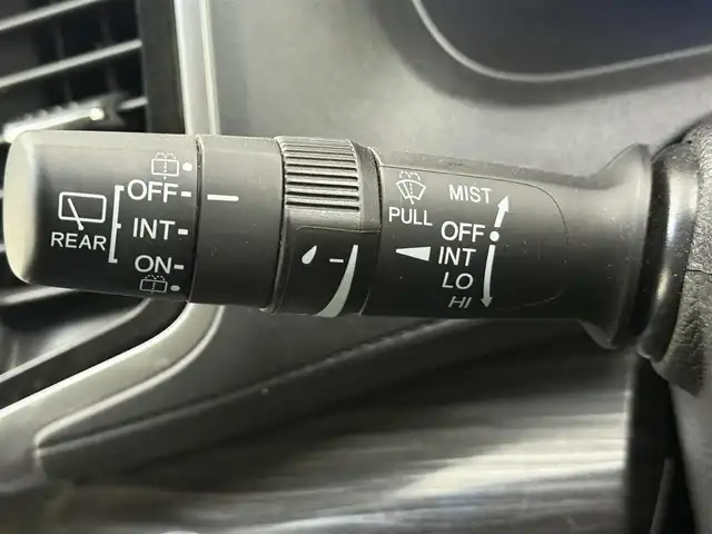 ホンダ オデッセイ ハイブリッド アブソルート・EXホンダセンジング 愛知県 2017(平29)年 4.9万km ホワイトオーキッドパール 純正ナビ/（Bluetooth/CD/DVD/SD/AM/FM）/バックカメラ/ETC/ブラインドスポットモニター/ドライブレコーダー/レザーシート/両側パワースライドドア/3列シート/オットマン/純正フロアマット/純正AW/オートライト/スマートキー/純正ナビ/（Bluetooth/CD/DVD/SD/AM/FM）/バックカメラ/ETC/ブラインドスポットモニター/ドライブレコーダー/レザーシート/3列シート/オットマン/純正フロアマット/純正AW/オートライト/スマートキー/ドアバイザー/ステアリングリモコン