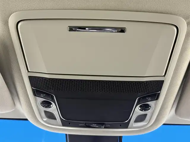 ホンダ オデッセイ ハイブリッド アブソルート・EXホンダセンジング 愛知県 2017(平29)年 4.9万km ホワイトオーキッドパール 純正ナビ/（Bluetooth/CD/DVD/SD/AM/FM）/バックカメラ/ETC/ブラインドスポットモニター/ドライブレコーダー/レザーシート/両側パワースライドドア/3列シート/オットマン/純正フロアマット/純正AW/オートライト/スマートキー/純正ナビ/（Bluetooth/CD/DVD/SD/AM/FM）/バックカメラ/ETC/ブラインドスポットモニター/ドライブレコーダー/レザーシート/3列シート/オットマン/純正フロアマット/純正AW/オートライト/スマートキー/ドアバイザー/ステアリングリモコン