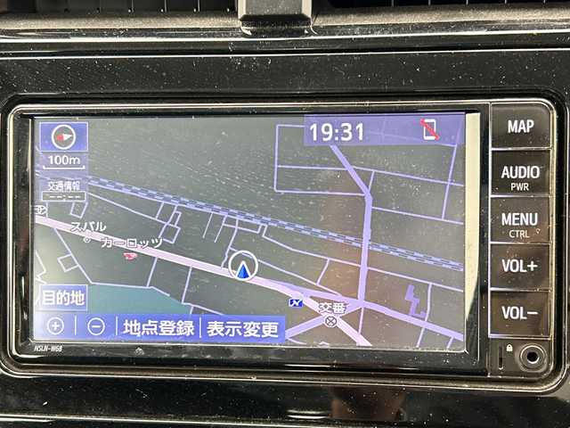 トヨタ プリウス S 栃木県 2020(令2)年 4.9万km アティチュードブラックマイカ 純正ナビ/(Bluetooth・AUX)/バックカメラ/トヨタセーフティセンス/ ・プリクラッシュセーフティ/ ・レーンキープアシスト/ ・オートクルーズコントロール/ ・オートハイビーム/前後コーナーセンサー/AC100V充電/ビルトインETC/純正アルミホイール/フロアマット/ドアバイザー/LEDヘッドライト/オートライト/スマートキー/スペアキー１本