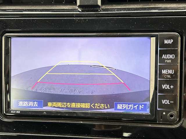 トヨタ プリウス S 栃木県 2020(令2)年 4.9万km アティチュードブラックマイカ 純正ナビ/(Bluetooth・AUX)/バックカメラ/トヨタセーフティセンス/ ・プリクラッシュセーフティ/ ・レーンキープアシスト/ ・オートクルーズコントロール/ ・オートハイビーム/前後コーナーセンサー/AC100V充電/ビルトインETC/純正アルミホイール/フロアマット/ドアバイザー/LEDヘッドライト/オートライト/スマートキー/スペアキー１本