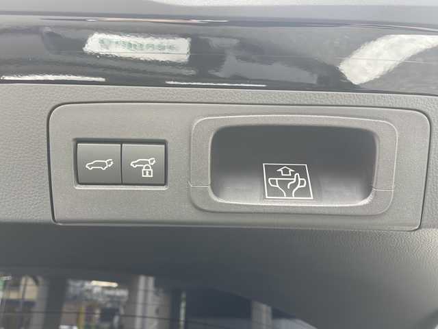 トヨタ クラウン スポーツ Z 広島県 2024(令6)年 0.8万km ブラック /登録時走行距離/　　　　　　　7683キロ/ワンオーナー/パノラマルーフ/純正ナビ/パノラミックビューモニター/地デジ/黒革シート/エアシート/パワーバックドア/モデリスタエアロ/デジタルインナーミラー/置くだけ充電/スペアキー×１/ビルトインETC/新車時整備手帳/　　【保証書】/取扱説明書/