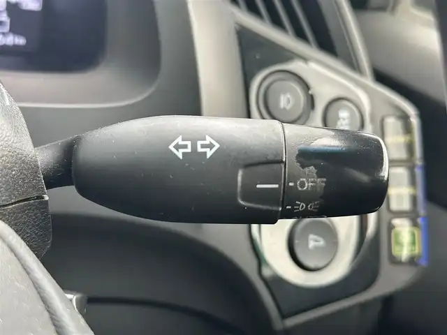 ホンダ ＣＲ－Ｚ α マスターレーベル 宮城県 2013(平25)年 8.9万km クリスタルブラックパール 純正HDDナビ /・フルセグTV/CD/DVD/AM/FM/Bluetooth【通話のみ】/バックカメラ　/ビルドインETC　/６速MT　/HIDヘッドライト　/ハーフレザー　/革巻きステアリング　/ステアリングスイッチ連動　/クルーズコントロール　/純正アルミホイール/純正フロアマット/スマートキー