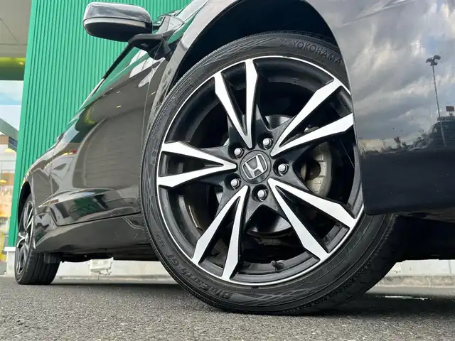 ホンダ ＣＲ－Ｚ α マスターレーベル 宮城県 2013(平25)年 8.9万km クリスタルブラックパール 純正HDDナビ /・フルセグTV/CD/DVD/AM/FM/Bluetooth【通話のみ】/バックカメラ　/ビルドインETC　/６速MT　/HIDヘッドライト　/ハーフレザー　/革巻きステアリング　/ステアリングスイッチ連動　/クルーズコントロール　/純正アルミホイール/純正フロアマット/スマートキー