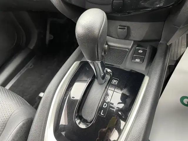 日産 エクストレイル 20Xi 石川県 2020(令2)年 5.3万km チタニウムカーキ 4WD/純正9型メモリーナビ/純正CD/DVD/フルセグTV/アラウンドビューモニター/LEDヘッドライト/衝突軽減ブレーキ/プロパイロット/ETC/デジタルミラー/インテリキー/プッシュスタート/電動ミラー/シートヒーター/革シート/クリアランスソナー/パワーバックドア/保証書