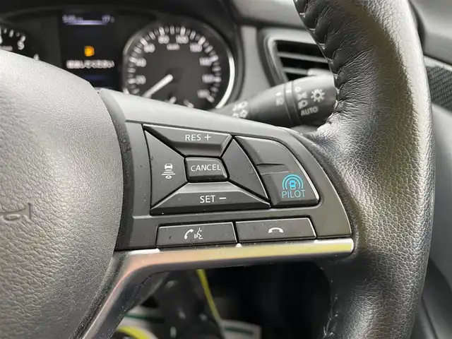 日産 エクストレイル 20Xi 石川県 2020(令2)年 5.3万km チタニウムカーキ 4WD/純正9型メモリーナビ/純正CD/DVD/フルセグTV/アラウンドビューモニター/LEDヘッドライト/衝突軽減ブレーキ/プロパイロット/ETC/デジタルミラー/インテリキー/プッシュスタート/電動ミラー/シートヒーター/革シート/クリアランスソナー/パワーバックドア/保証書