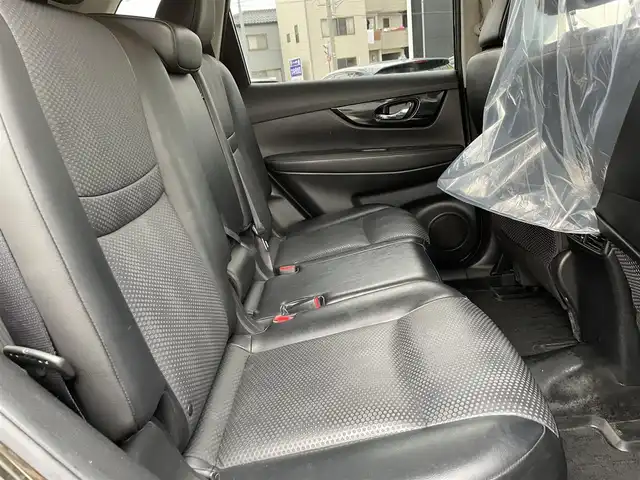 日産 エクストレイル 20Xi 石川県 2020(令2)年 5.3万km チタニウムカーキ 4WD/純正9型メモリーナビ/純正CD/DVD/フルセグTV/アラウンドビューモニター/LEDヘッドライト/衝突軽減ブレーキ/プロパイロット/ETC/デジタルミラー/インテリキー/プッシュスタート/電動ミラー/シートヒーター/革シート/クリアランスソナー/パワーバックドア/保証書