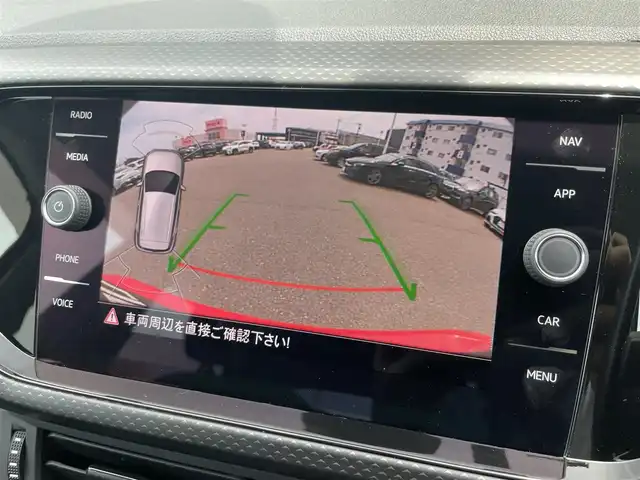 フォルクスワーゲン Ｔ－クロス TSI 1st 石川県 2020(令2)年 5.2万km フラッシュレッド 純正メモリーナビ/バックカメラ/フルセグTV/AppleCarPlay/Bluetooth/CD/DVD/USB/アダプティブクルーズコントロール/衝突軽減ブレーキ/ブラインドスポットモニター/サイドアシスト/クリアランスソナー/パーキングセンサー/電動格納ミラー/ワイヤレスチャージャー/ドライブレコーダー(前後)/ETC2.0/ドアバイザー/トノカバー