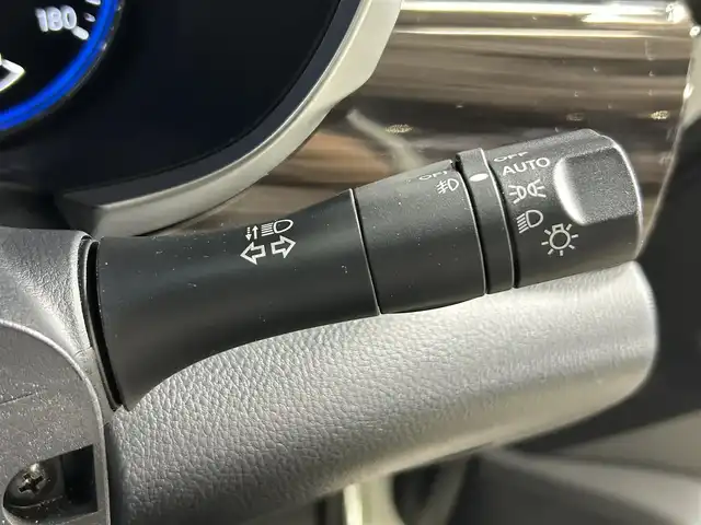 日産 エルグランド 350HWS アーバンクロム 山口県 2018(平30)年 2万km ブリリアントホワイトパール 純正ＨＤＤナビ（CD/Bluetooth）/純正18インチアルミホイール/純正フリップダウンモニター/全方位カメラ/両側パワースライドドア/衝突軽減システム/レーダークルーズコントロール/クリアランスソナー/HIDヘッドライト/オートライト/フォグランプ/電動リアゲート/プッシュスタート/スマートキー/ビルトインETC