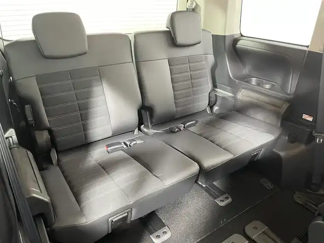三菱 デリカＤ：５ シャモニー 大阪府 2025(令7)年 0.1万km未満 黒 登録済未使用車 ALPINEナビ(フルセグ/DVD再生/Bluetooth) 360カメラ 後席モニター シートヒーター ステアリングヒーター 電動リアゲート 衝突軽減 レーダーC BSM ４WD