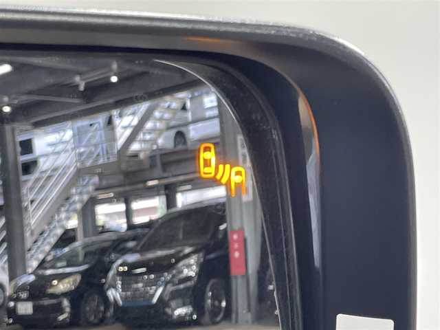 三菱 デリカＤ：５ シャモニー 大阪府 2025(令7)年 0.1千km 黒 登録済未使用車 ALPINEナビ(フルセグ/DVD再生/Bluetooth) 360カメラ 後席モニター シートヒーター ステアリングヒーター 電動リアゲート 衝突軽減 レーダーC BSM ４WD