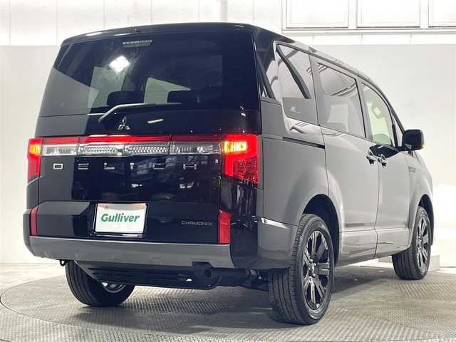 三菱 デリカＤ：５ シャモニー 大阪府 2025(令7)年 0.1千km 黒 登録済未使用車 ALPINEナビ(フルセグ/DVD再生/Bluetooth) 360カメラ 後席モニター シートヒーター ステアリングヒーター 電動リアゲート 衝突軽減 レーダーC BSM ４WD