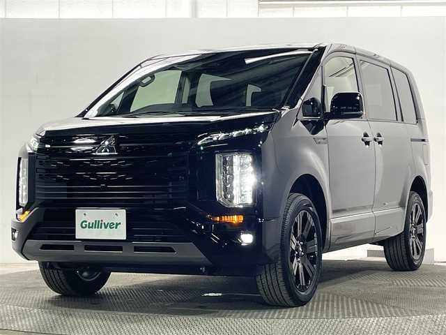 三菱 デリカＤ：５ シャモニー 大阪府 2025(令7)年 0.1千km 黒 登録済未使用車 ALPINEナビ(フルセグ/DVD再生/Bluetooth) 360カメラ 後席モニター シートヒーター ステアリングヒーター 電動リアゲート 衝突軽減 レーダーC BSM ４WD