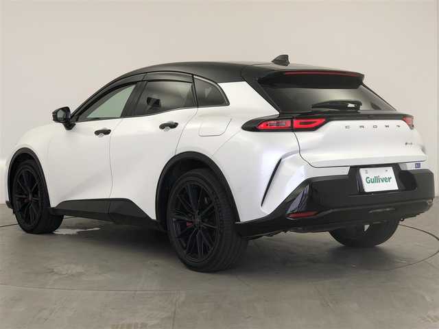 トヨタ クラウン スポーツ RS 愛知県 2024(令6)年 0.5万km パールⅡ １２．３インチＤオーディオ　/全方位　/黒革　/ＨＵＤ　/パドルシフト　/置くだけ充電　/パワーシート（ヒート、エアー付）　/ＡＣ１００Ｖコンセント　/ＥＴＣ２．０　/タイプＣ　/BSM　/前後ドラレコ　/電子パーキング　/パワーバックドア