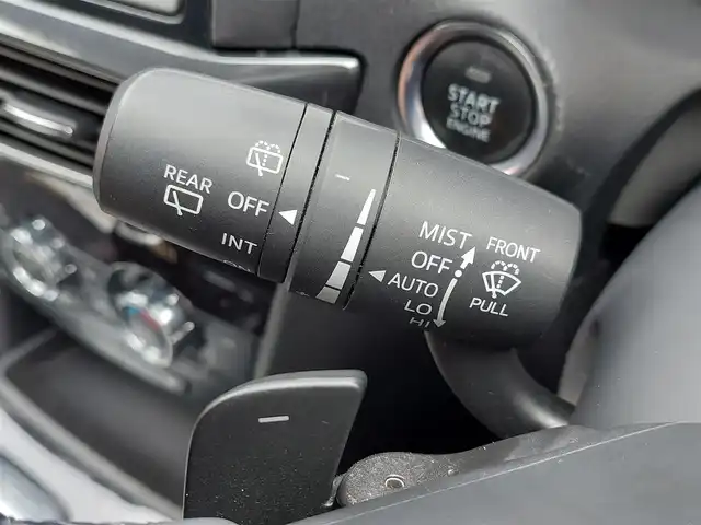 マツダ アテンザ ワゴン XD Lパッケージ 東京都 2014(平26)年 7.9万km スノーフレイクホワイトパールマイカ サンルーフ/ディスプレイオーディオ/BOSEスピーカー/ETC/パドルシフト/衝突軽減ブレーキ/レーンキープアシスト/ブラインドスポットモニター/クルーズコントロール/アダプティブフロントライティングシステム/シートヒーター/パワーシート/レザーシート/ルーフレール
