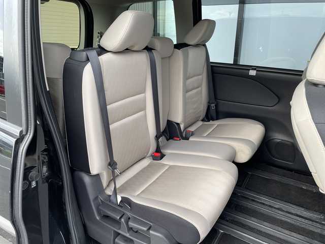 日産 セレナ ハイウェイスター G 愛知県 2016(平28)年 7.7万km ダイヤモンドブラック プロパイロット/純正8型ナビ/フリップダウンモニター/全方位カメラ/両側パワースライドドア/寒冷地仕様/衝突軽減システム/バックカメラ/ハンズフリースライドドア/コーナーセンサー/純正アルミホイール/LEDヘッドライト/インテリジェントミラー/リアオートエアコン/レーンキープアシスト/ETC/ステアリングスイッチ/スマートキー/プッシュスタート