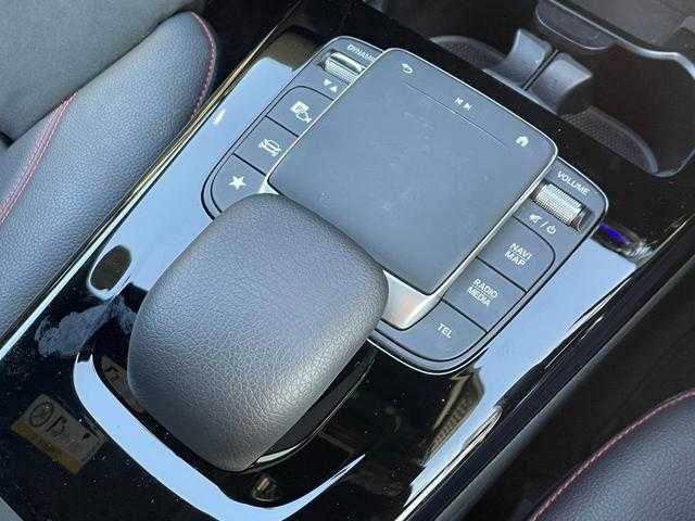 メルセデス・ベンツ ＣＬＡ２００ｄ Sブレーク AMGライン 埼玉県 2021(令3)年 1.9万km マウンテングレー 黒ハーフレザーシート /レーダーセーフティパッケージ /アドバンスドパッケージ /純正ナビ /360度カメラ /フルセグTV /アンビエントライト /ヘッドアップディスプレイ /パワーシート/シートヒーター /パワーバックドア /ドライブレコーダー /ETC