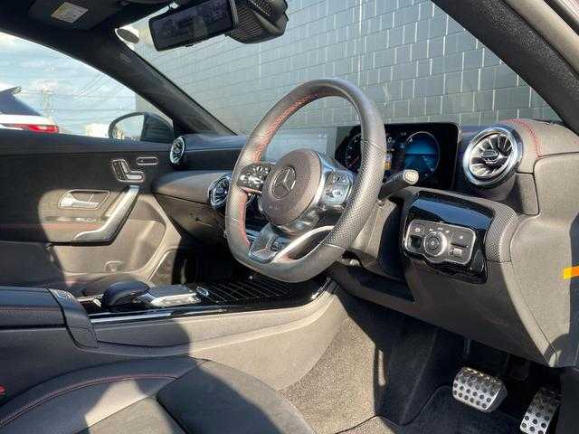 メルセデス・ベンツ ＣＬＡ２００ｄ Sブレーク AMGライン 埼玉県 2021(令3)年 1.9万km マウンテングレー 黒ハーフレザーシート /レーダーセーフティパッケージ /アドバンスドパッケージ /純正ナビ /360度カメラ /フルセグTV /アンビエントライト /ヘッドアップディスプレイ /パワーシート/シートヒーター /パワーバックドア /ドライブレコーダー /ETC