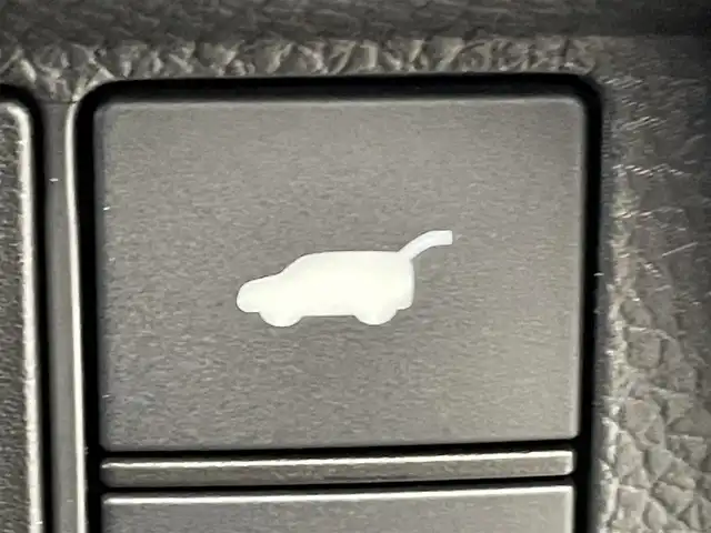 ホンダ ステップワゴン スパーダ eHEV 群馬県 2025(令7)年 0.1千km プラチナホワイトパール 登録済み未使用車　純正11.4インチナビ　バックカメラ　衝突軽減　両側パワースライドドア　BSM　アダプティブクルーズコントロール　レーンアシスト　パワーリアゲート　オットマン　シートヒーター　禁煙車