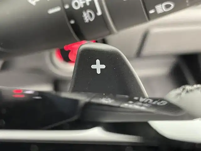 ホンダ ステップワゴン スパーダ eHEV 群馬県 2025(令7)年 0.1千km プラチナホワイトパール 登録済み未使用車　純正11.4インチナビ　バックカメラ　衝突軽減　両側パワースライドドア　BSM　アダプティブクルーズコントロール　レーンアシスト　パワーリアゲート　オットマン　シートヒーター　禁煙車